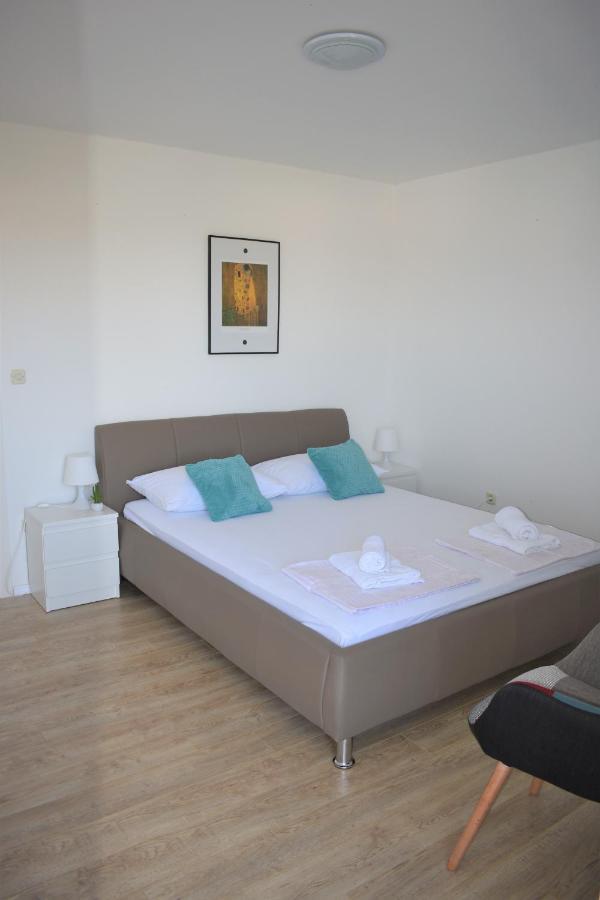Apartments Janja Μούρτερ Εξωτερικό φωτογραφία